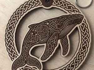 Porte-clés Bois – Baleine à Bosse & Triskèle Celtique